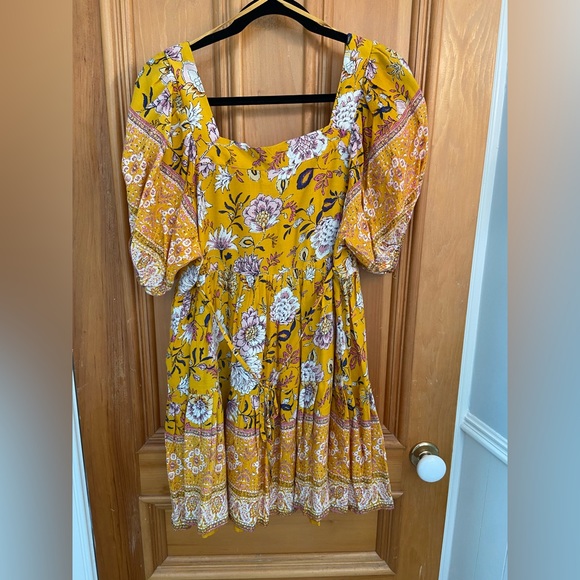 Square neck smock dress in floral print - Picture 3 of 3